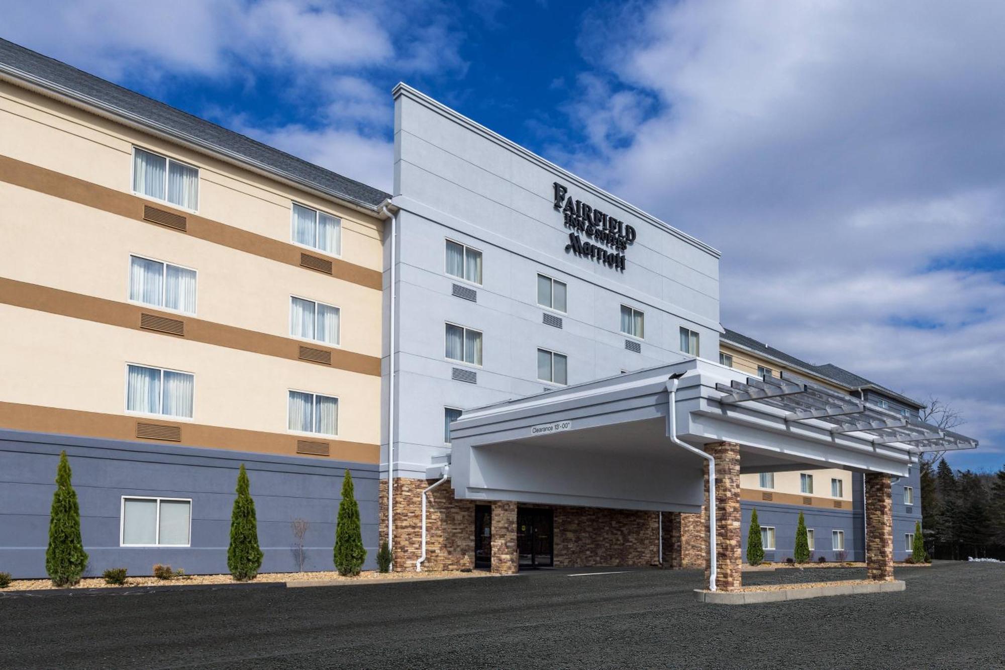 Fairfield By Marriott Inn & Suites Uncasville Mohegan Sun Area Buitenkant foto