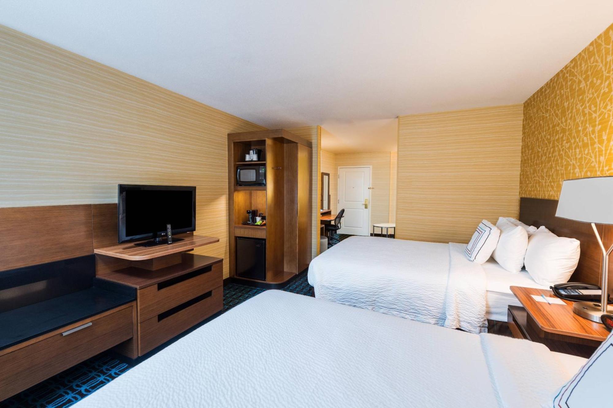 Fairfield By Marriott Inn & Suites Uncasville Mohegan Sun Area Buitenkant foto