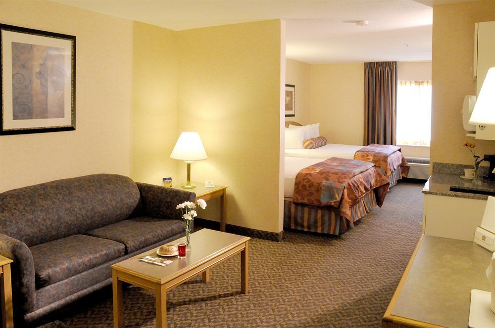 Fairfield By Marriott Inn & Suites Uncasville Mohegan Sun Area Buitenkant foto